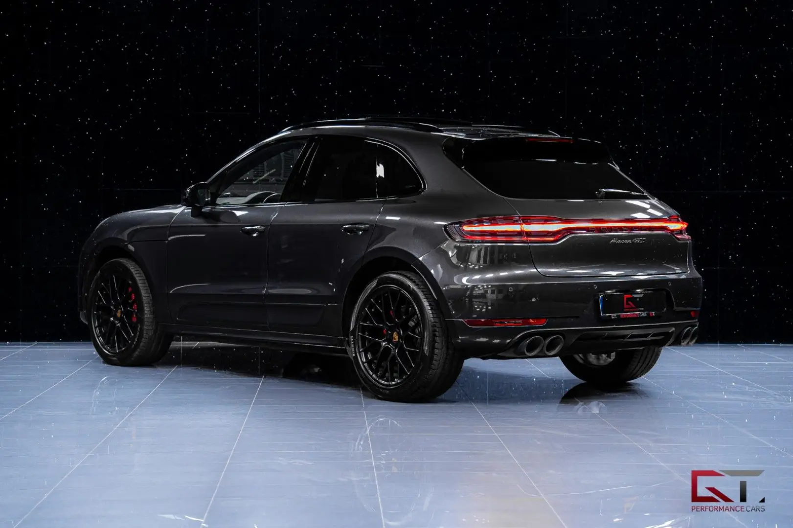 Macan GTS 18-way Pano 20