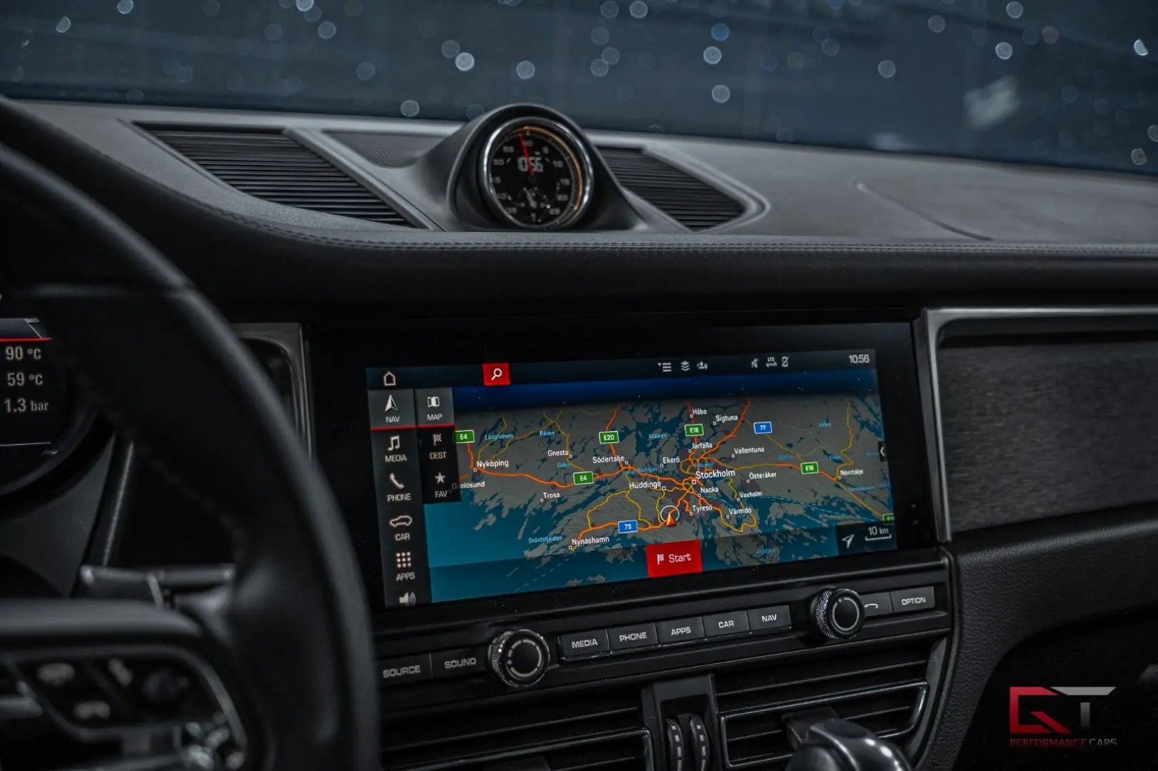 Macan GTS 18-way Pano 20