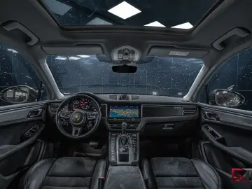 Macan GTS 18-way Pano 20
