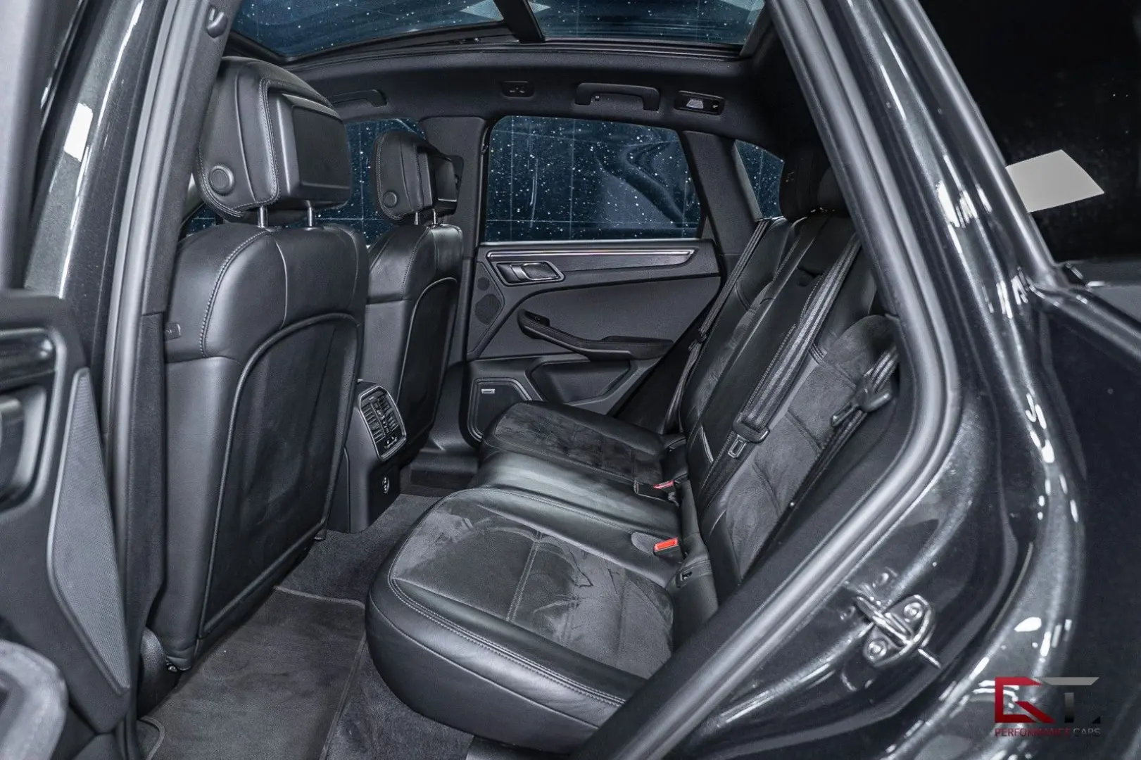 Macan GTS 18-way Pano 20