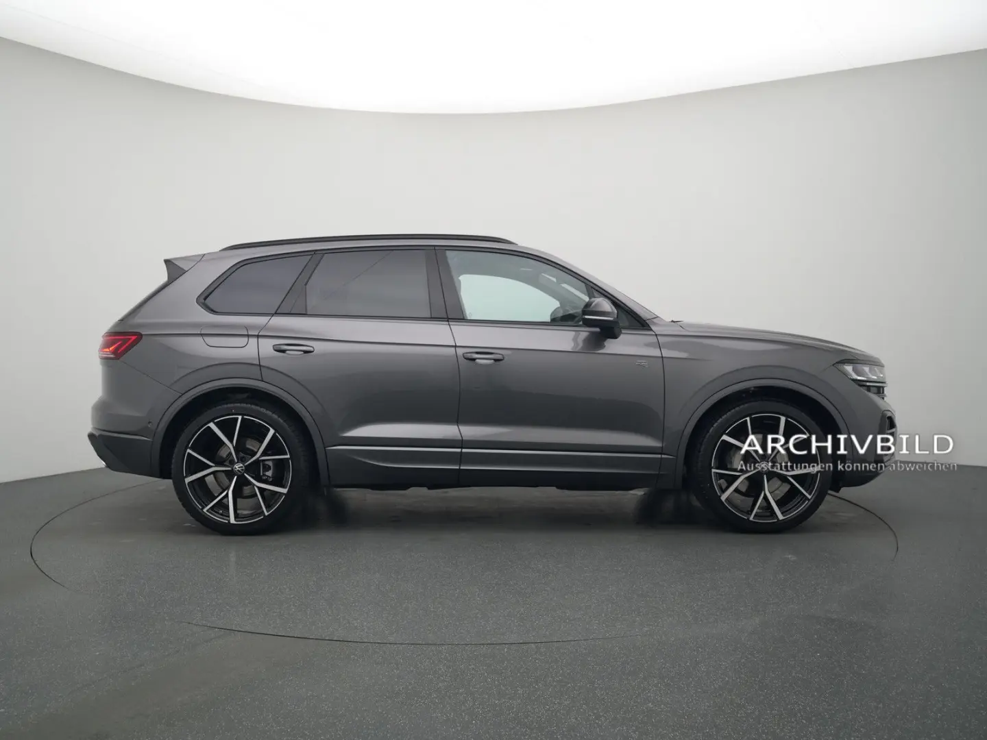 Touareg V6 R-Line 4M VIRT 360° HUD KAM SHZ LEDER