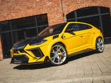 Urus 4.0V8 Mansory/Ceramic/Pano/B&O/ACC/R24/Soft