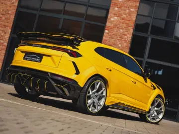 Urus 4.0V8 Mansory/Ceramic/Pano/B&O/ACC/R24/Soft