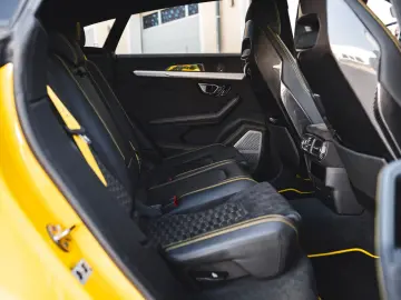 Urus 4.0V8 Mansory/Ceramic/Pano/B&O/ACC/R24/Soft