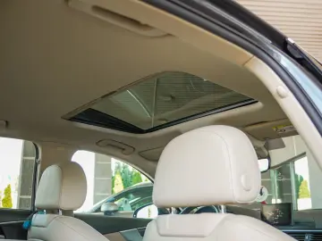 AUDI A4 quattro
