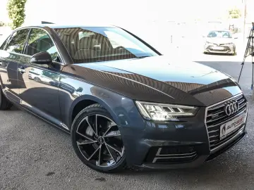 AUDI A4 quattro