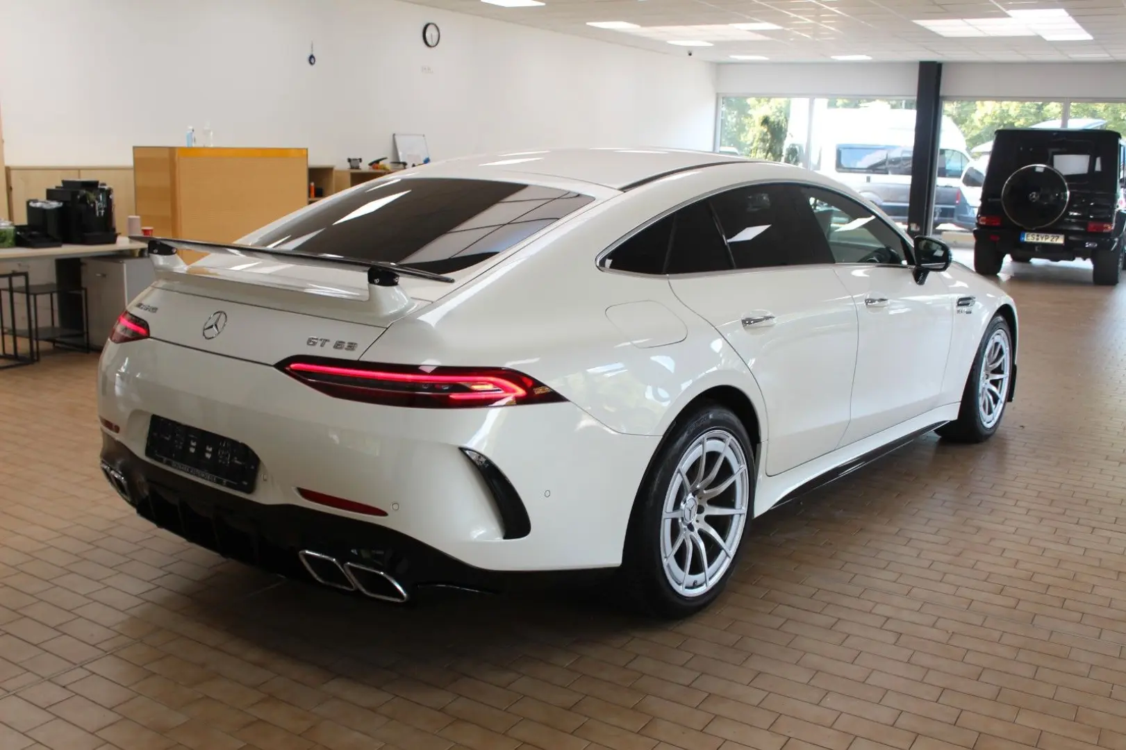 AMG GT 4door AMG GT 63 4Matic+  2,99% Rate: 584€
