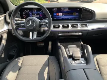 GLS 450 d 4Matic AMG-Line Standhzg.+AHK+Pano+22