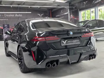 BMW M5 Limousine