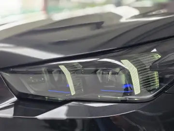BMW M5 Limousine