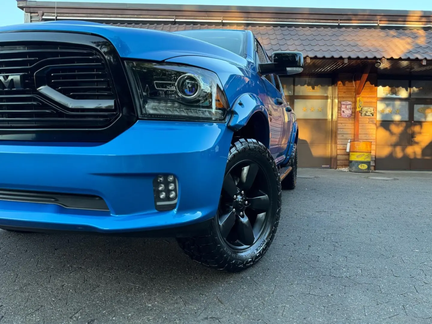 V8*SPORT*RAMBOX*