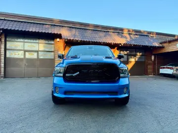 V8*SPORT*RAMBOX*