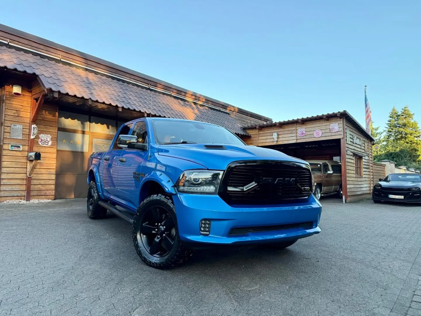 V8*SPORT*RAMBOX*