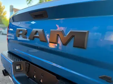 V8*SPORT*RAMBOX*