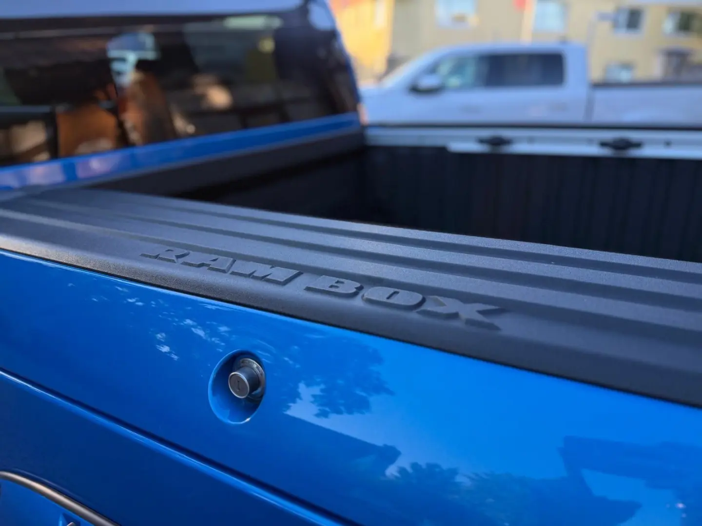 V8*SPORT*RAMBOX*
