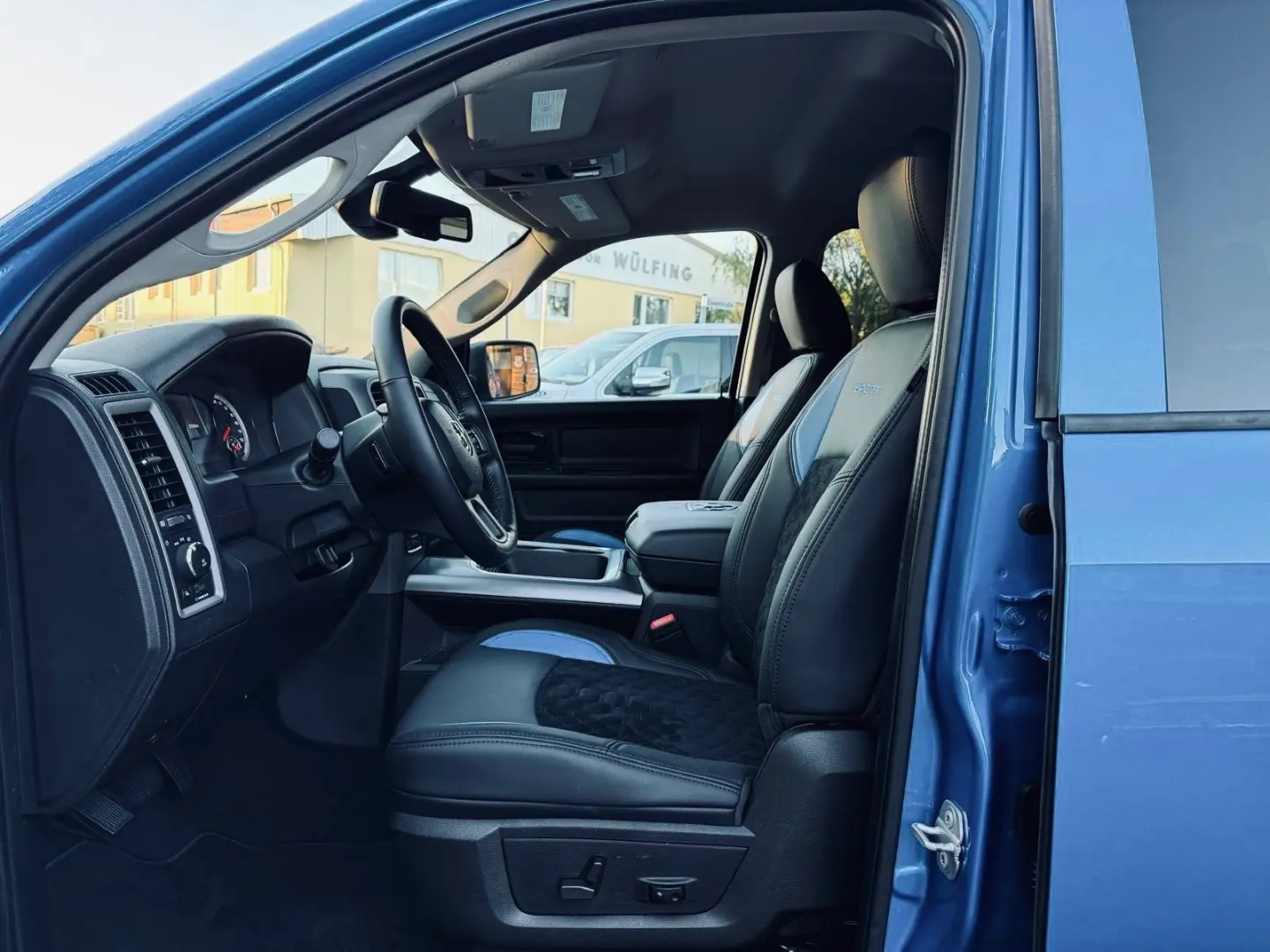 V8*SPORT*RAMBOX*