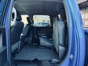 V8*SPORT*RAMBOX*