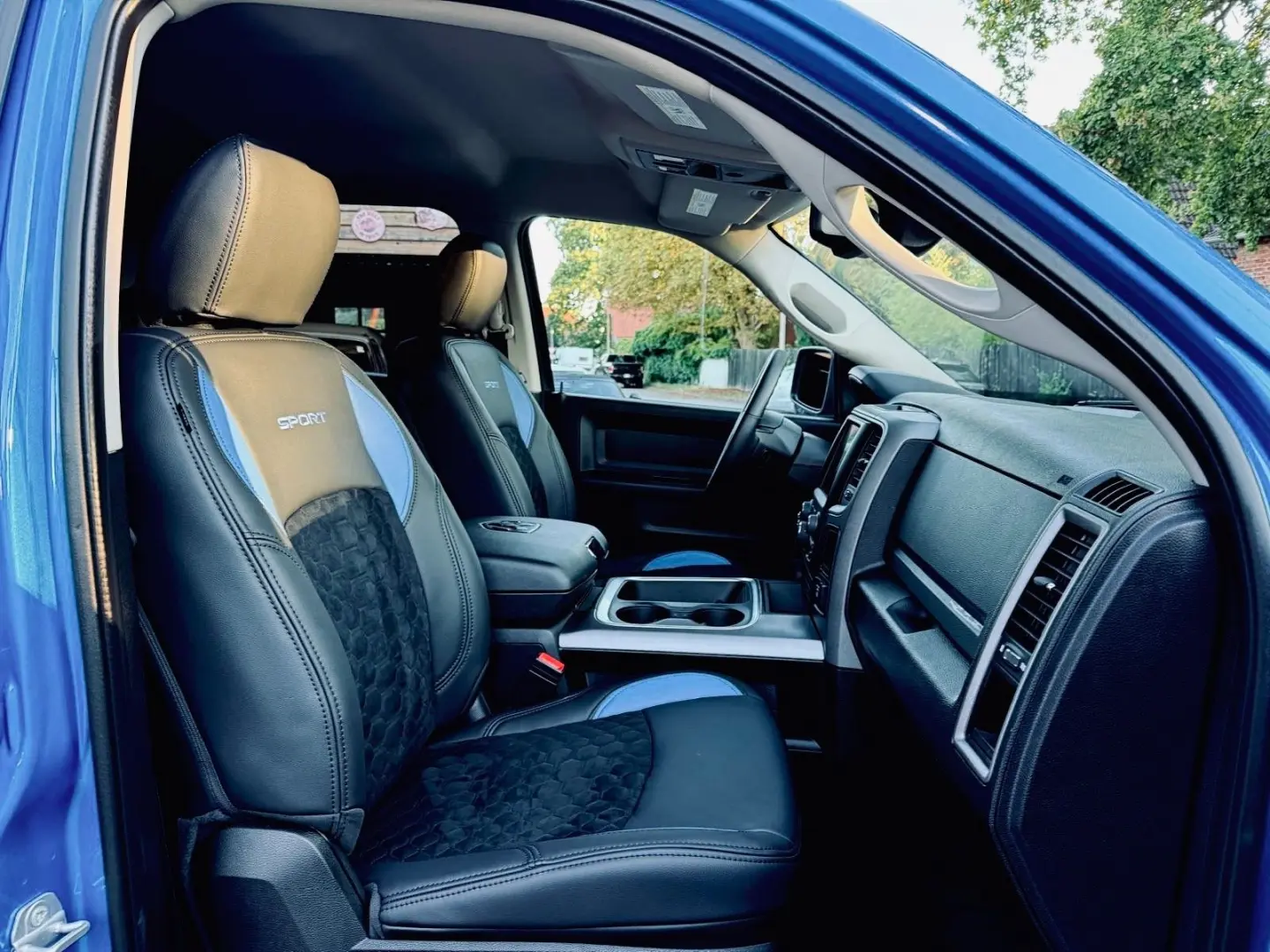V8*SPORT*RAMBOX*