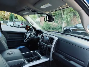 V8*SPORT*RAMBOX*