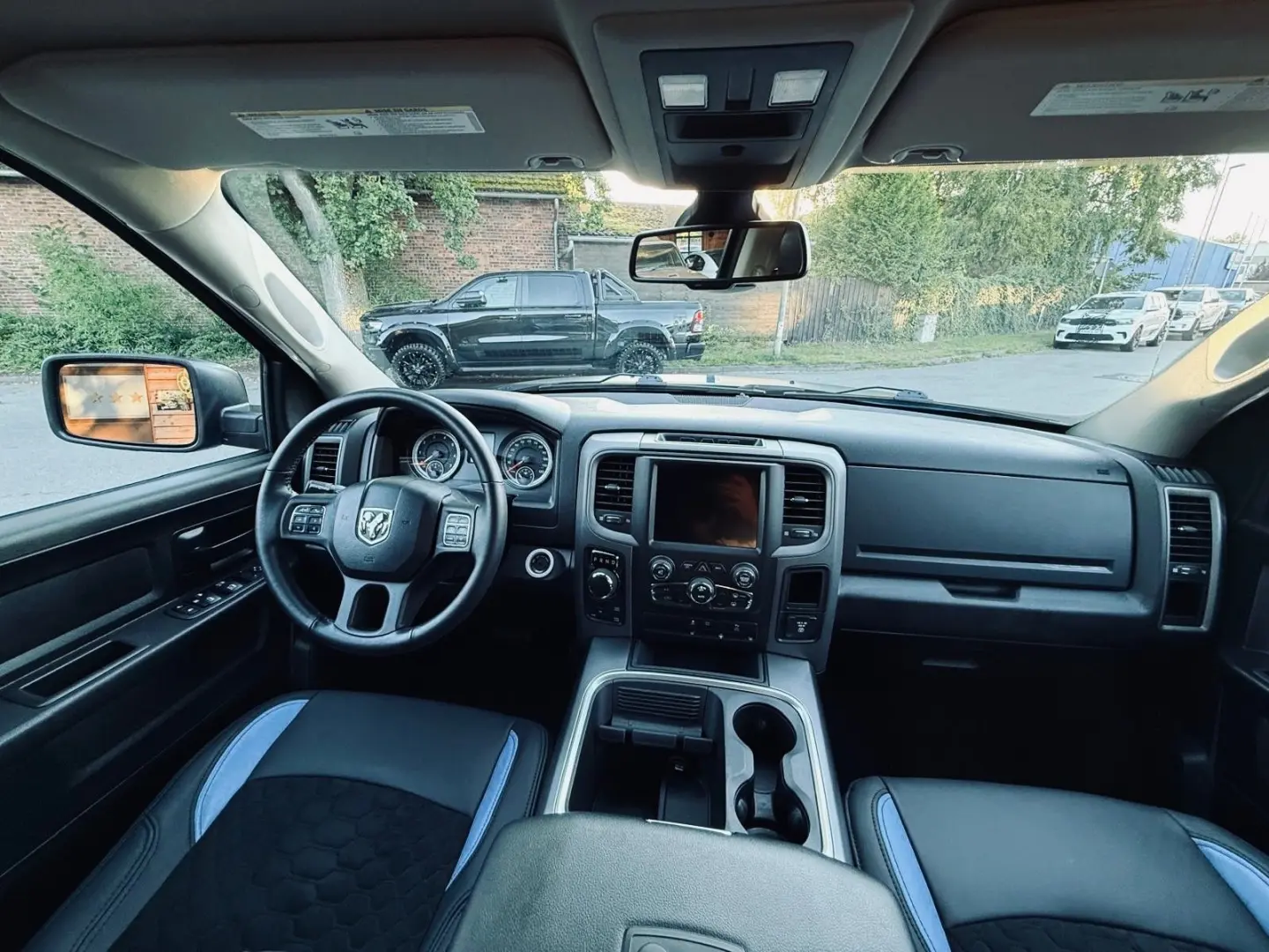 V8*SPORT*RAMBOX*