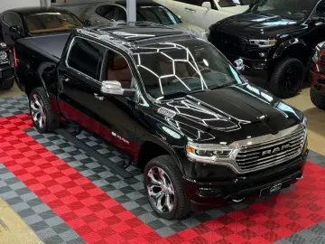 RAM 1500 5.7 HEMI Limited LONGHORN