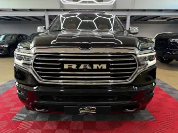RAM 1500 5.7 HEMI Limited LONGHORN