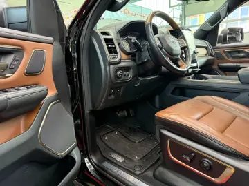 RAM 1500 5.7 HEMI Limited LONGHORN