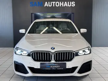 520d Lim. M Sport LED NAVI MEMORY R-KAM