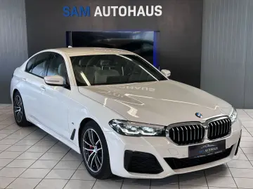 520d Lim. M Sport LED NAVI MEMORY R-KAM