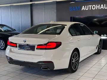520d Lim. M Sport LED NAVI MEMORY R-KAM
