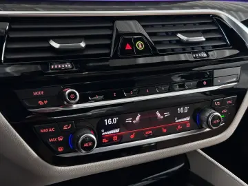 520d Lim. M Sport LED NAVI MEMORY R-KAM