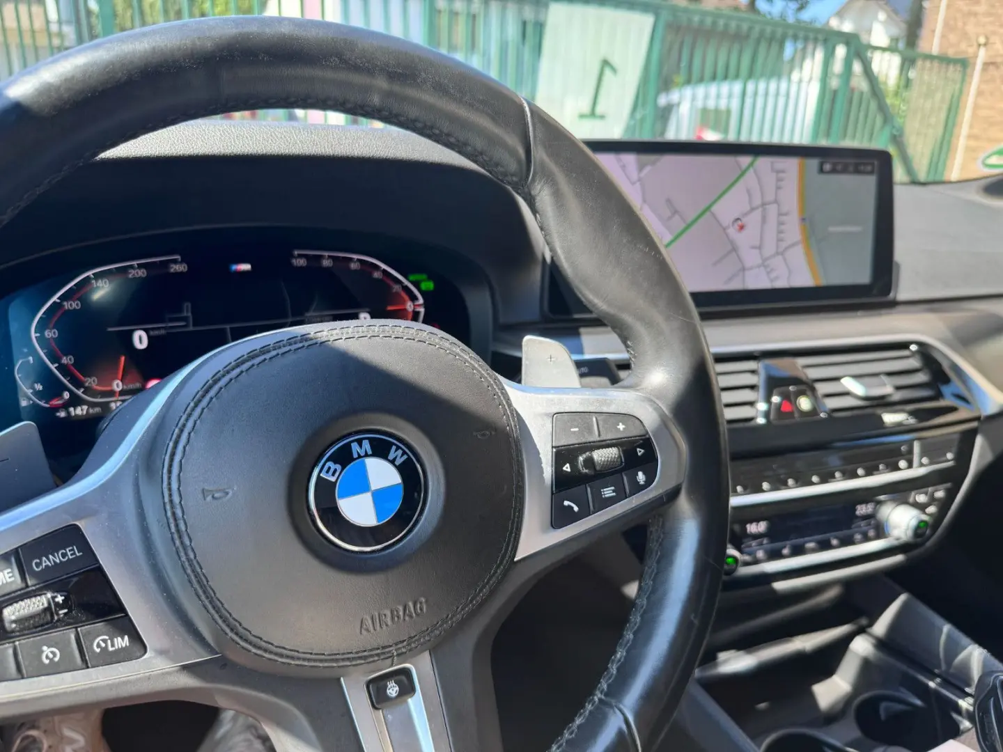 530 i Lim. M Sport Shadow Line NaviProf Hifi