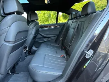 530i M Sport HUD ACC IntAktiv. Sitz+Lenkh.GlasD.