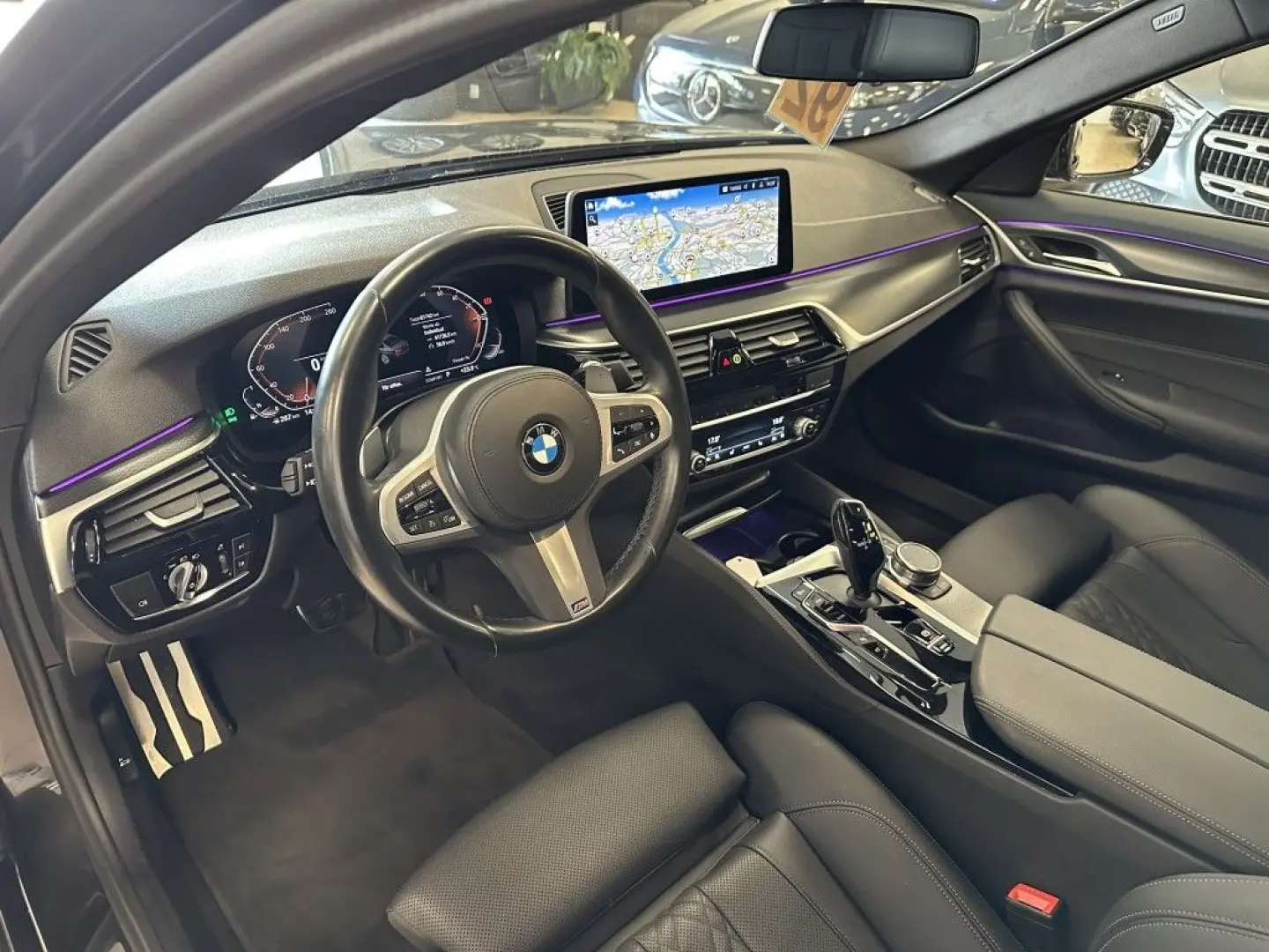 520 i*M-Packet*Leder*LED*360Cam*CarPlay*DAB+*SHZ