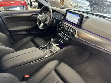 520 i*M-Packet*Leder*LED*360Cam*CarPlay*DAB+*SHZ