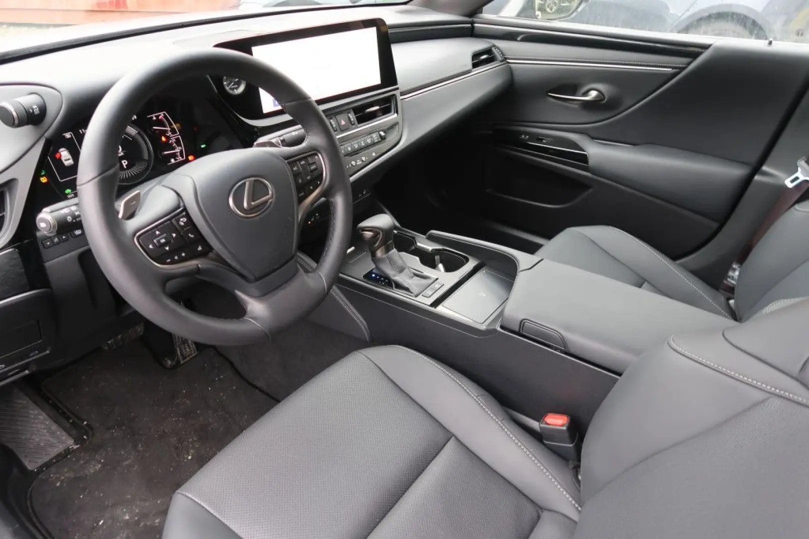 Lexus ES 300h Limited Edition