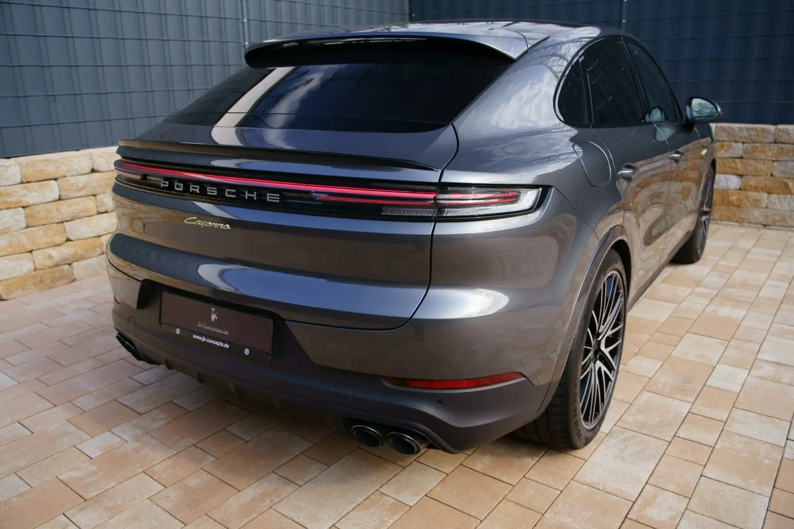 Cayenne Coupe E-Hybrid