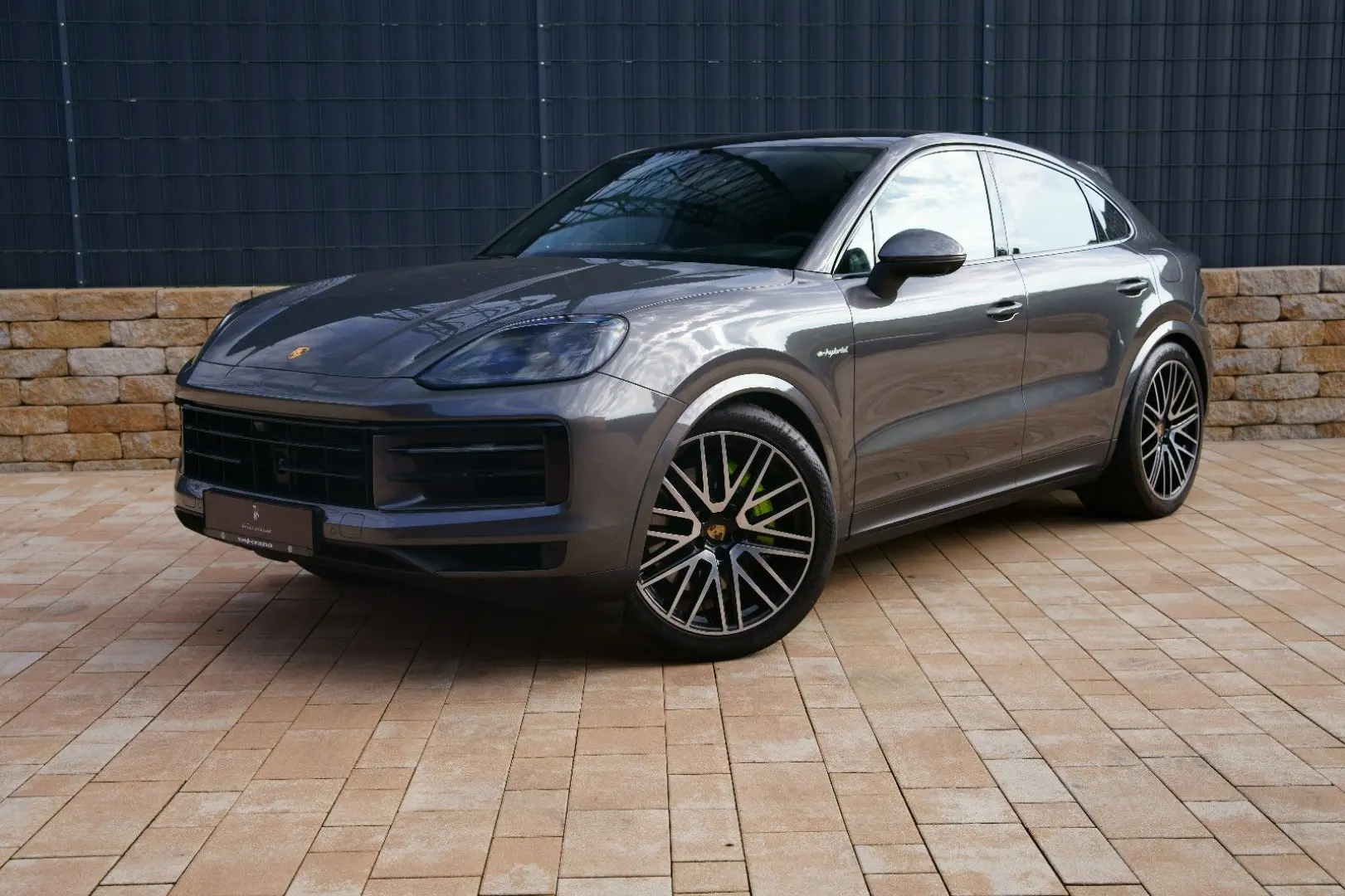 Cayenne Coupe E-Hybrid