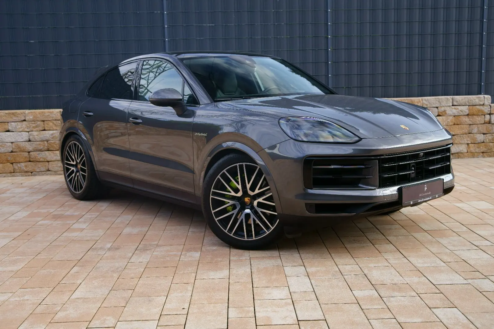 Cayenne Coupe E-Hybrid
