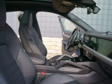 Cayenne Coupe E-Hybrid