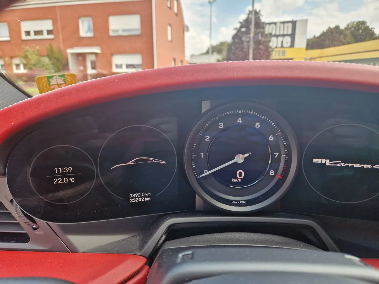 911 Carrera 4