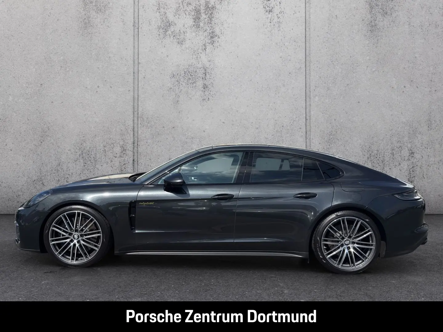 Panamera 4S E-Hybrid Head-Up LED-Matrix BOSE