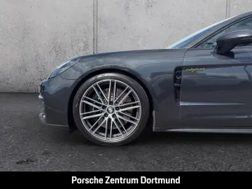 Panamera 4S E-Hybrid Head-Up LED-Matrix BOSE