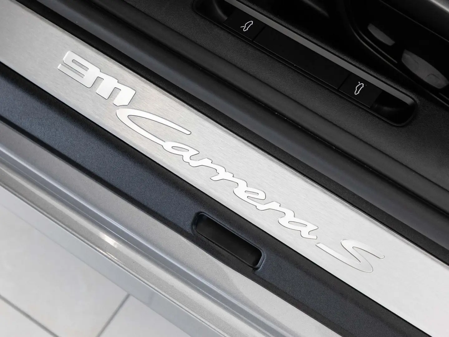 911 Carrera S