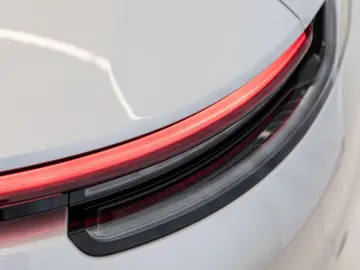 911 Carrera S