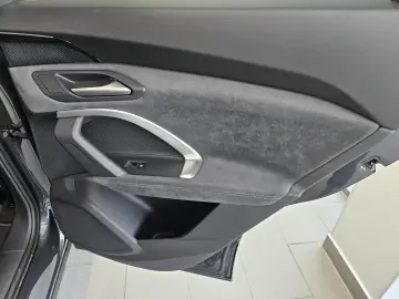 Audi Q5 40 TDI quattro S tronic MHEV