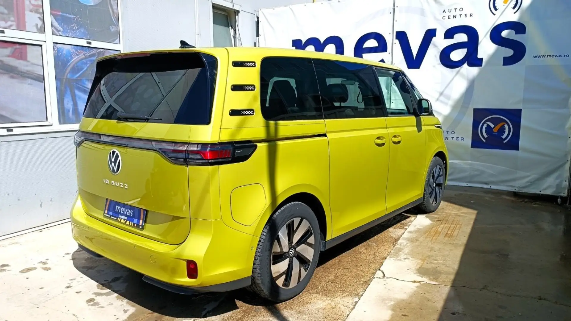 VW ID.Buzz Pro 150 kW