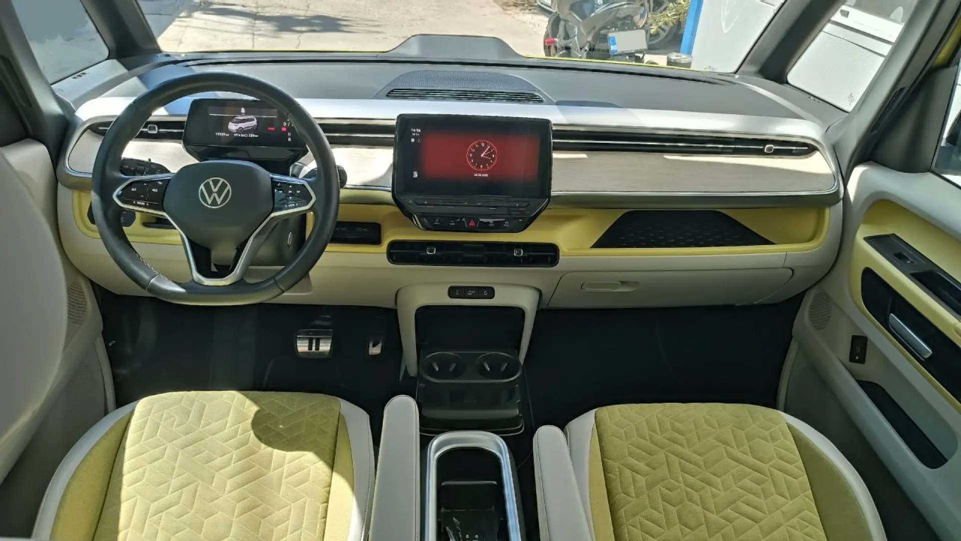VW ID.Buzz Pro 150 kW