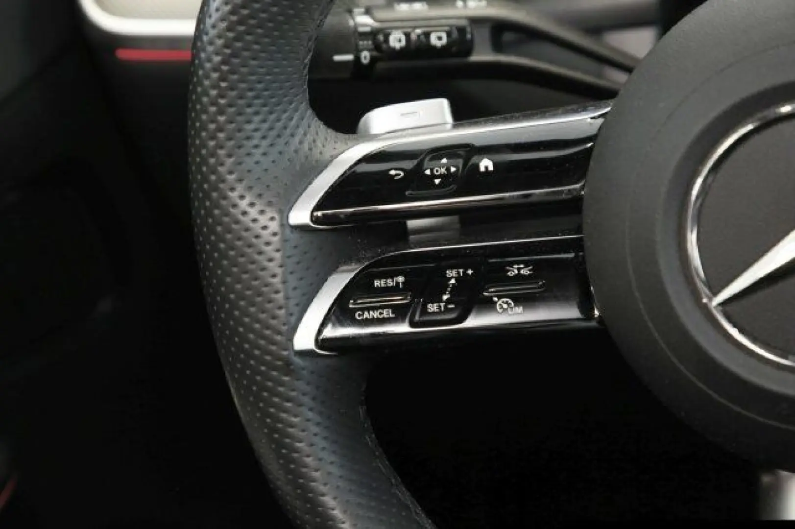 GLC 200 4M AMG Line Night/Pano/360°/Totw./Memory