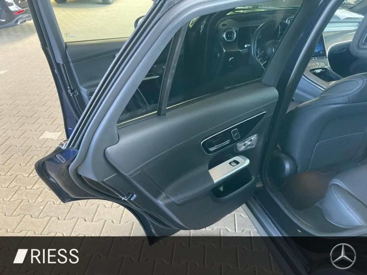 GLC 300 d 4MATIC /HUD/Ventilation/360/ACC